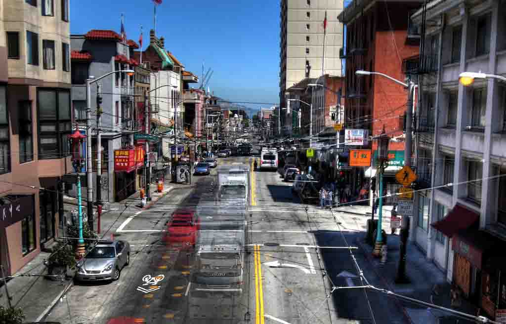 Температура в сан франциско. Трущобы Сан Франциско. Сан-Франциско улицы. San Francisco город. Сан Франциско 90-х.